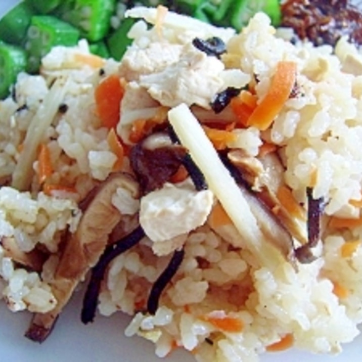 ヘルシー炊き込みご飯 豆腐入り炊き込みご飯